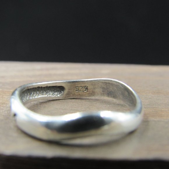 Size 6.75 Sterling Silver Dream Word Wavy Band Ring Vintage - Picture 4 of 7